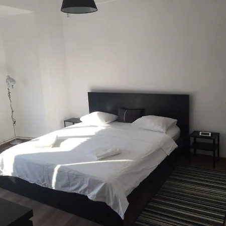 Bliss - National Apartment